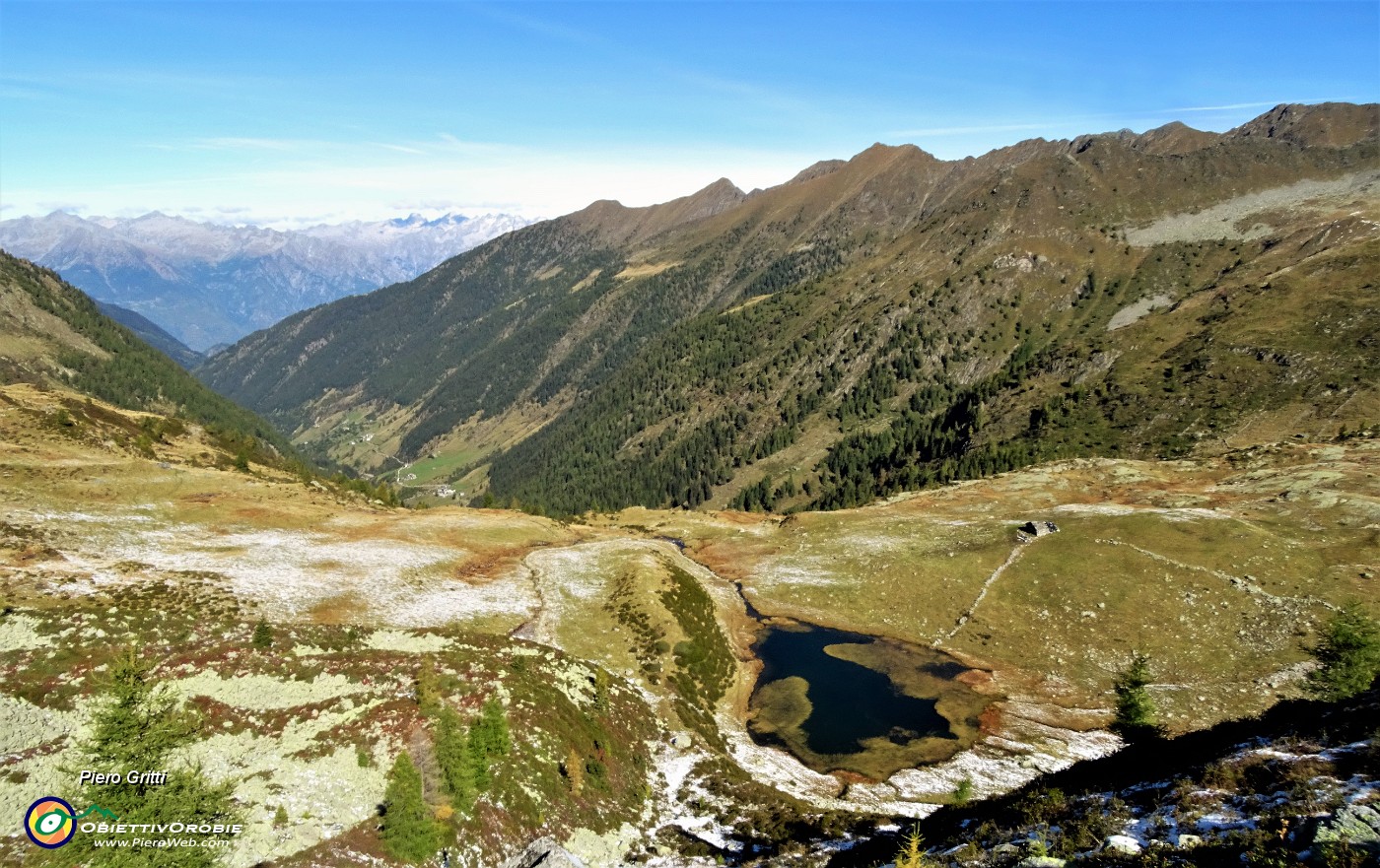 29 Zoom sul Lago Piccolo (1896 m) e sulla Valle Lunga.JPG -                                